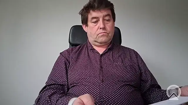 Snapshot of sympatrique chatting on October 16, 2025, 3:46 pm sympatrique online show from October 16, 2025, 3:46 pm