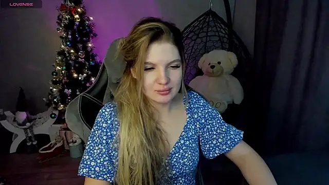 Snapshot of lily_williamss chatting on December 23, 2024, 6:11 am lily williamss online show from December 23, 2024, 6:11 am