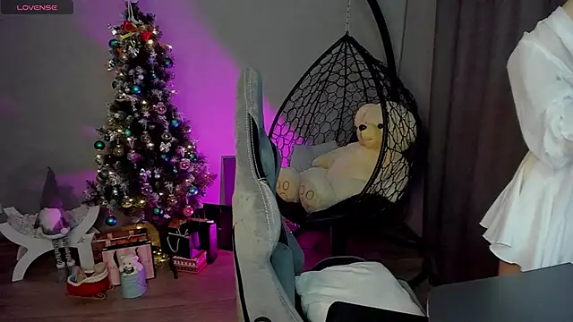 Snapshot of lily_williamss chatting on January 10, 2025, 12:06 am lily williamss online show from January 10, 2025, 12:06 am