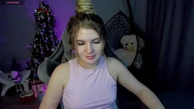 Snapshot of lily_williamss chatting on January 12, 2025, 12:07 am lily williamss online show from January 12, 2025, 12:07 am