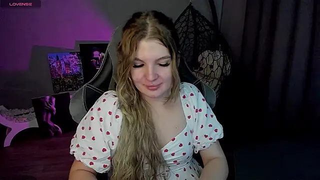 Snapshot of lily_williamss chatting on January 17, 2025, 3:45 am lily williamss online show from January 17, 2025, 3:45 am