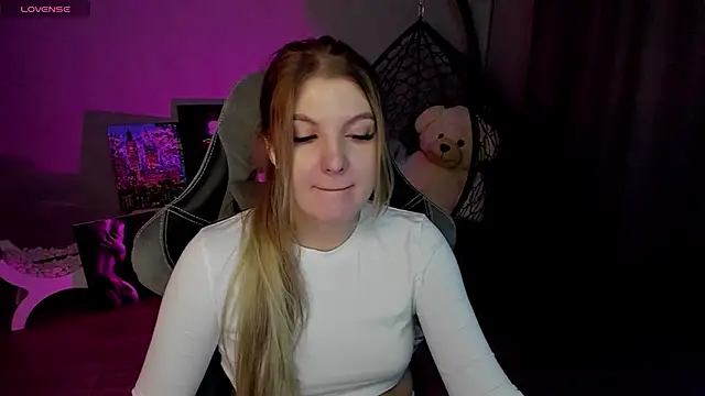 Snapshot of lily_williamss chatting on January 21, 2025, 3:15 am lily williamss online show from January 21, 2025, 3:15 am