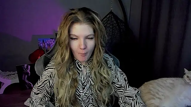 Snapshot of lily_williamss chatting on February 4, 2025, 12:19 am lily williamss online show from February 4, 2025, 12:19 am