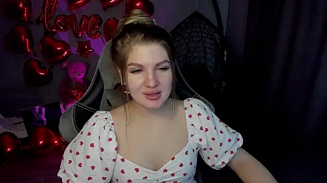 Snapshot of lily_williamss chatting on February 14, 2025, 3:11 am lily williamss online show from February 14, 2025, 3:11 am