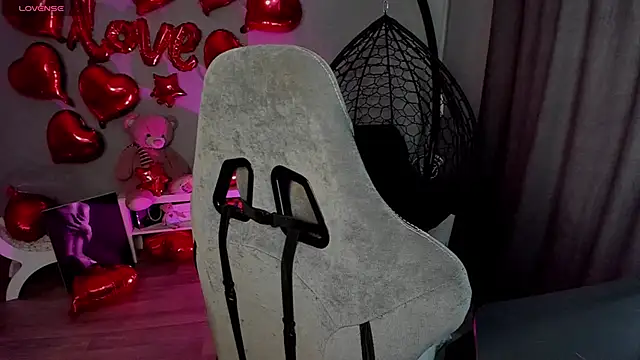 Snapshot of lily_williamss chatting on February 28, 2025, 3:59 am lily williamss online show from February 28, 2025, 3:59 am