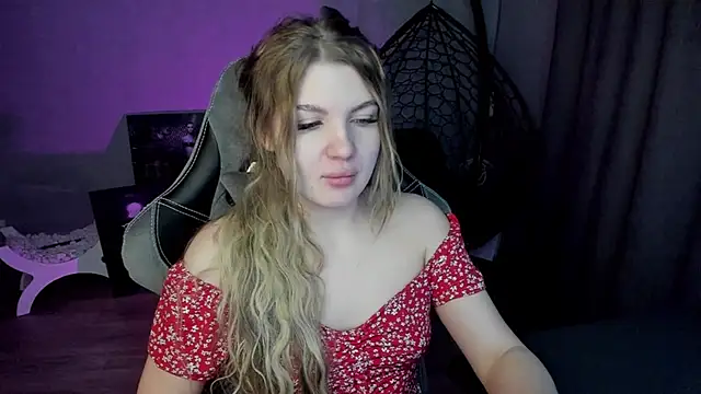 Snapshot of lily_williamss chatting on March 13, 2025, 12:05 am lily williamss online show from March 13, 2025, 12:05 am