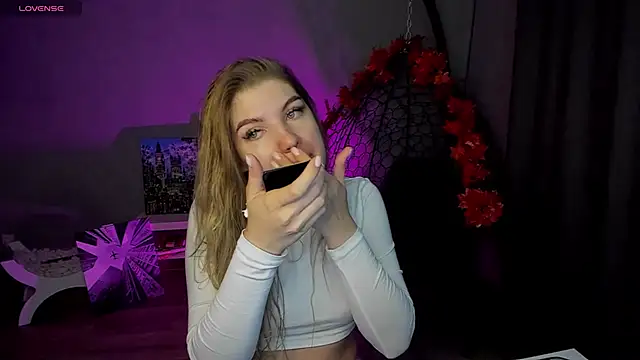 Snapshot of lily_williamss chatting on September 30, 2025, 12:04 am lily williamss online show from September 30, 2025, 12:04 am