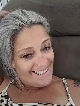 Snapshot of marcialoira chatting on January 27, 2025, 4:01 pm marcialoira online show from January 27, 2025, 4:01 pm