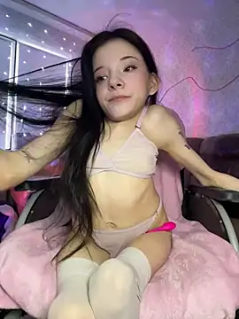 MiniSophiaa online show from January 20, 2025, 9:24 am