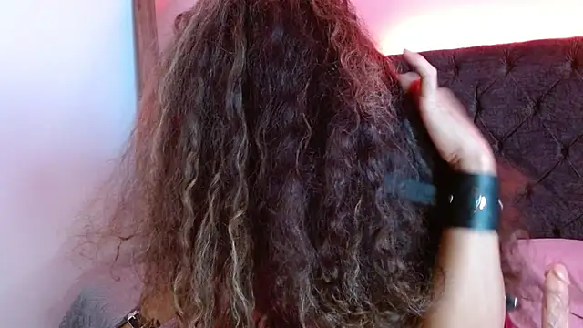 Snapshot of Alma_Sexyy chatting on February 28, 2025, 7:58 am Alma Sexyy online show from February 28, 2025, 7:58 am