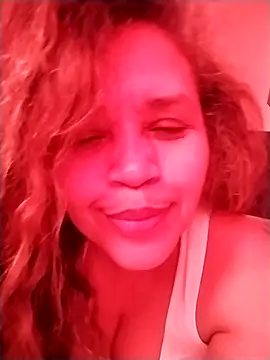 Snapshot of Alma_Sexyy chatting on October 11, 2025, 3:43 pm Alma Sexyy online show from October 11, 2025, 3:43 pm