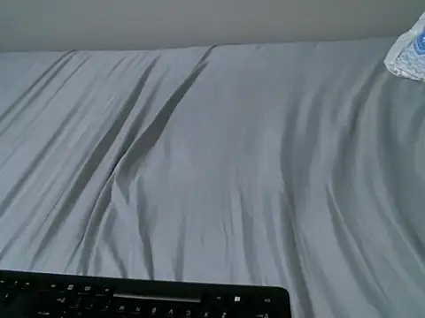 femaqueen online show from November 18, 2025, 8:19 am