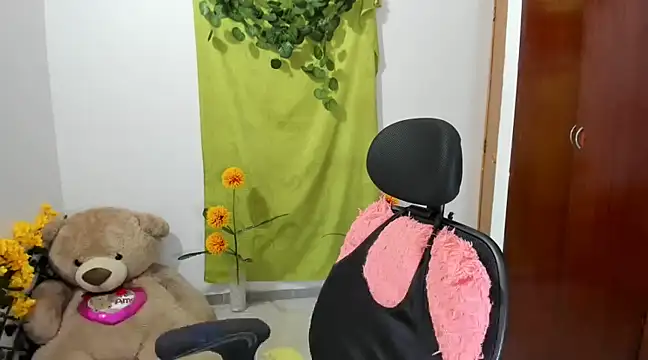 corzoethan online show from February 25, 2025, 1:52 am