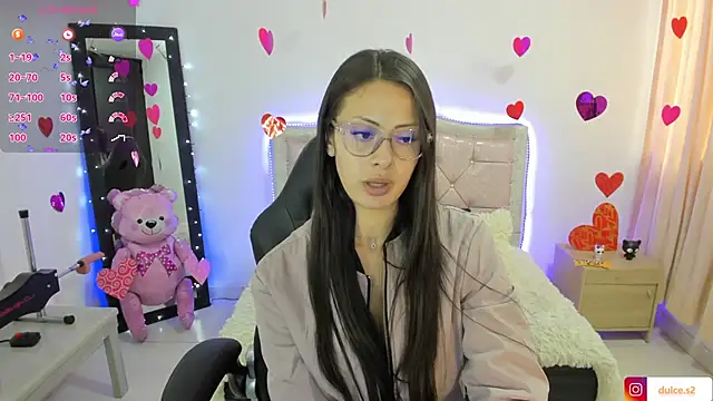 baby love03 online show from February 11, 2025, 8:52 pm