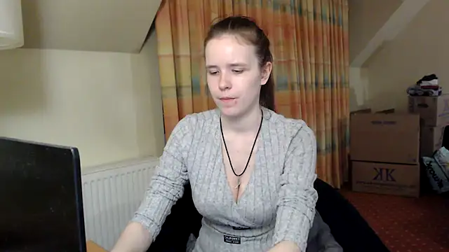 Snapshot of Princess-Lilly chatting on January 16, 2025, 4:39 pm Princess-Lilly online show from January 16, 2025, 4:39 pm