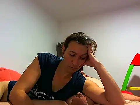 Snapshot of Kassandra_mike chatting on December 4, 2025, 7:39 am Kassandra mike online show from December 4, 2025, 7:39 am