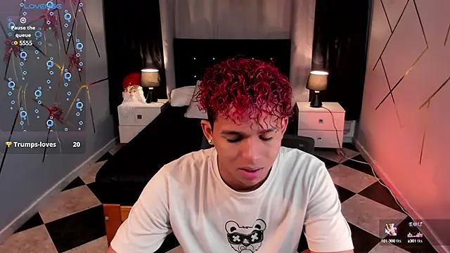 Snapshot of Noah_Smith04 chatting on December 13, 2024, 11:45 am Noah Smith04 online show from December 13, 2024, 11:45 am