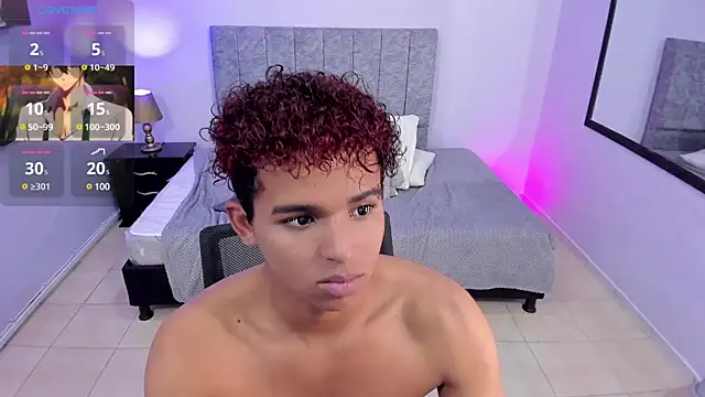 Snapshot of Noah_Smith04 chatting on January 10, 2025, 5:56 pm Noah Smith04 online show from January 10, 2025, 5:56 pm