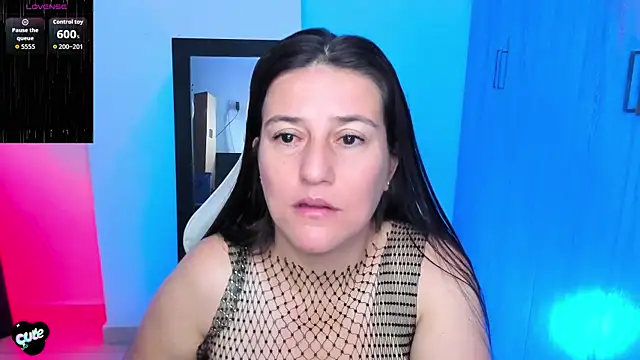 Saskyaa online show from September 16, 2025, 4:24 am