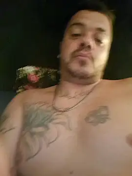 Snapshot of DonVillanova chatting on December 15, 2025, 7:45 am DonVillanova online show from December 15, 2025, 7:45 am