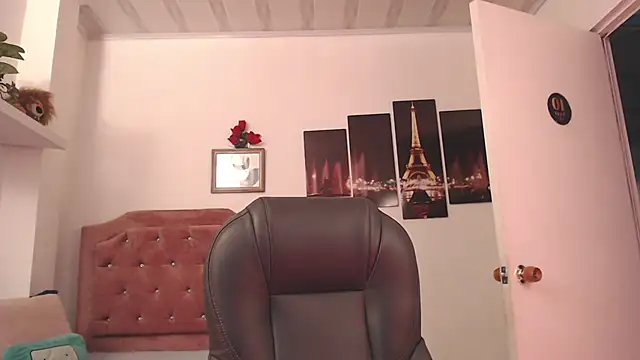 Snapshot of _Alice_Horny_Gh chatting on January 7, 2025, 10:52 pm Alice Horny Gh online show from January 7, 2025, 10:52 pm