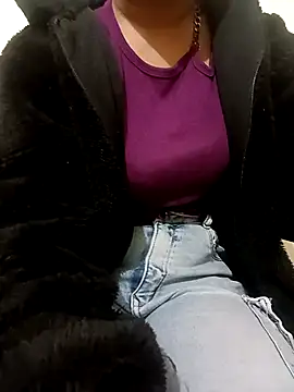 Snapshot of sweet_jia23 chatting on November 24, 2025, 4:45 am sweet jia23 online show from November 24, 2025, 4:45 am