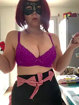 la petite prunette69 online show from March 22, 2025, 11:00 am