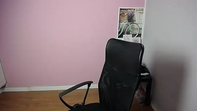 viktoria lovely online show from September 10, 2025, 6:46 am