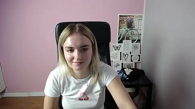 viktoria lovely online show from September 22, 2025, 7:54 am