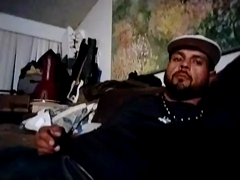 Snapshot of MrDickUdown24_7 chatting on October 9, 2025, 7:28 am MrDickUdown24 7 online show from October 9, 2025, 7:28 am