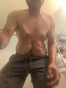 Snapshot of MrDickUdown24_7 chatting on November 4, 2025, 1:16 am MrDickUdown24 7 online show from November 4, 2025, 1:16 am