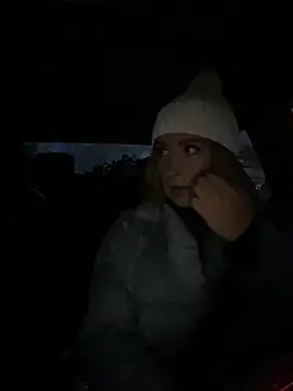 Snapshot of StasyWood chatting on December 15, 2024, 2:08 am StasyWood online show from December 15, 2024, 2:08 am