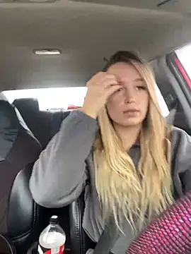 Snapshot of StasyWood chatting on January 7, 2025, 4:08 am StasyWood online show from January 7, 2025, 4:08 am