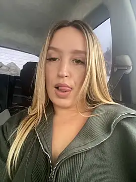 Snapshot of StasyWood chatting on January 27, 2025, 4:09 am StasyWood online show from January 27, 2025, 4:09 am