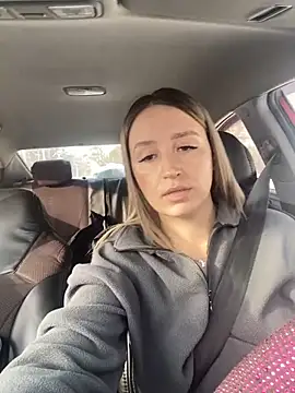 Snapshot of StasyWood chatting on February 16, 2025, 1:03 am StasyWood online show from February 16, 2025, 1:03 am