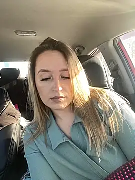 Snapshot of StasyWood chatting on February 27, 2025, 4:41 am StasyWood online show from February 27, 2025, 4:41 am