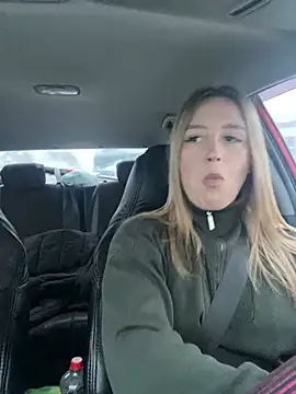 Snapshot of StasyWood chatting on March 4, 2025, 1:12 am StasyWood online show from March 4, 2025, 1:12 am