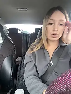 Snapshot of StasyWood chatting on March 5, 2025, 1:42 am StasyWood online show from March 5, 2025, 1:42 am