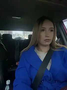 Snapshot of StasyWood chatting on March 18, 2025, 1:00 am StasyWood online show from March 18, 2025, 1:00 am