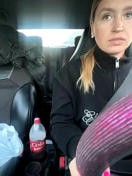 Snapshot of StasyWood chatting on October 15, 2025, 1:06 am StasyWood online show from October 15, 2025, 1:06 am