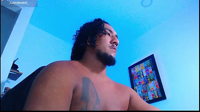 yosoy enzo2020 online show from December 15, 2025, 11:42 pm