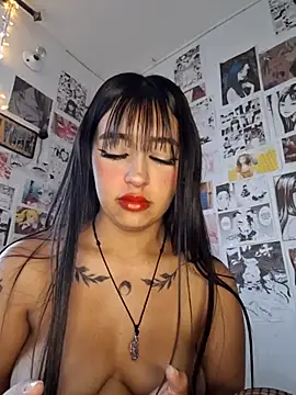 Snapshot of Hot_sophie_ chatting on February 19, 2025, 11:04 pm Hot sophie  online show from February 19, 2025, 11:04 pm