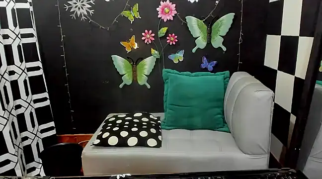 Snapshot of Brunocuttie94 chatting on January 26, 2025, 4:51 pm Brunocuttie94 online show from January 26, 2025, 4:51 pm