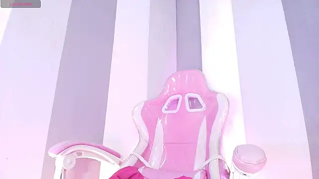 Snapshot of paulinasaeEnz chatting on February 3, 2025, 1:08 pm paulinasaeEnz online show from February 3, 2025, 1:08 pm