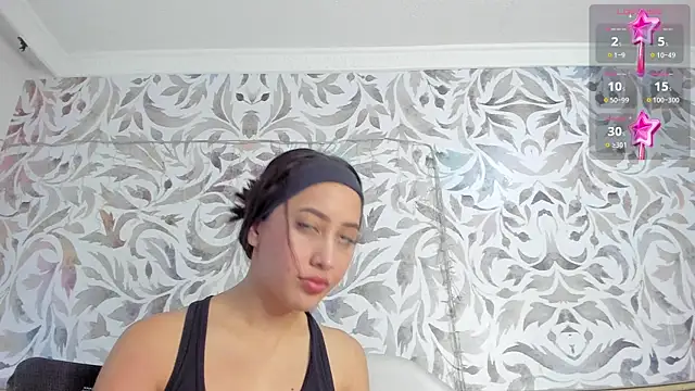 Snapshot of valentina_cortes72 chatting on January 25, 2025, 2:25 pm valentina cortes72 online show from January 25, 2025, 2:25 pm