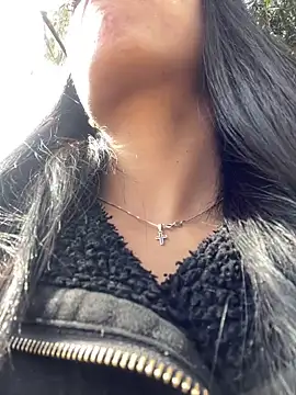Snapshot of valentinabaez chatting on February 14, 2025, 2:33 pm valentinabaez online show from February 14, 2025, 2:33 pm