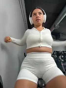 Snapshot of Nathcurly_ chatting on December 3, 2025, 2:52 am Nathcurly online show from December 3, 2025, 2:52 am