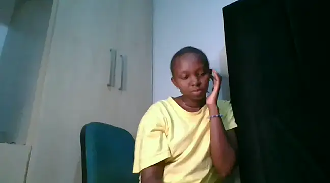 Snapshot of Sexy_barb2 chatting on February 18, 2025, 5:42 pm Sexy barb2 online show from February 18, 2025, 5:42 pm