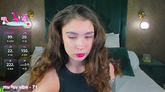 Snapshot of Anna_Way chatting on October 13, 2025, 1:16 am Anna Way online show from October 13, 2025, 1:16 am