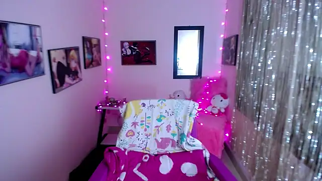 Cristal w online show from February 11, 2025, 7:16 pm